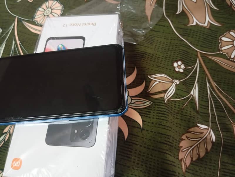 Xiaomi Redmi Note 12 4