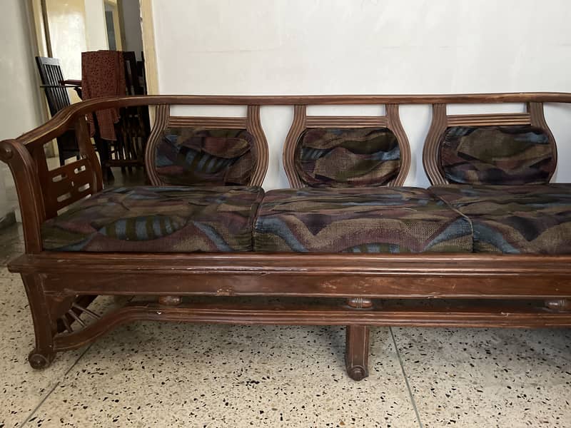 Sofa set 0