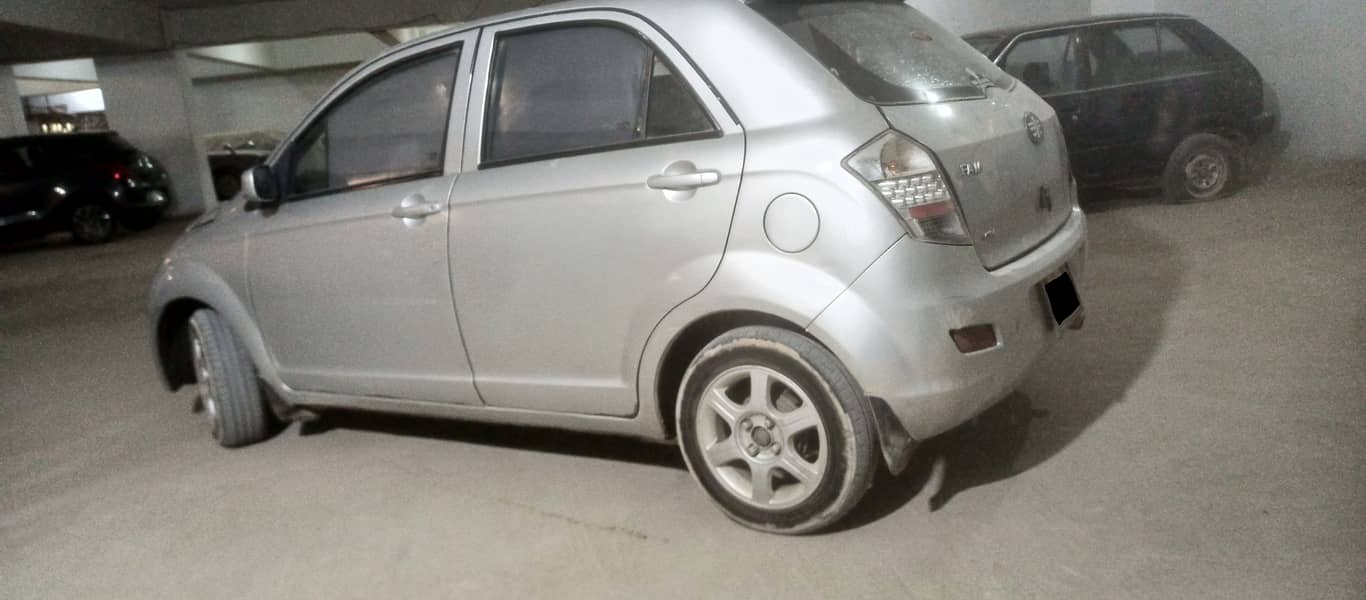 FAW V2 2015 8
