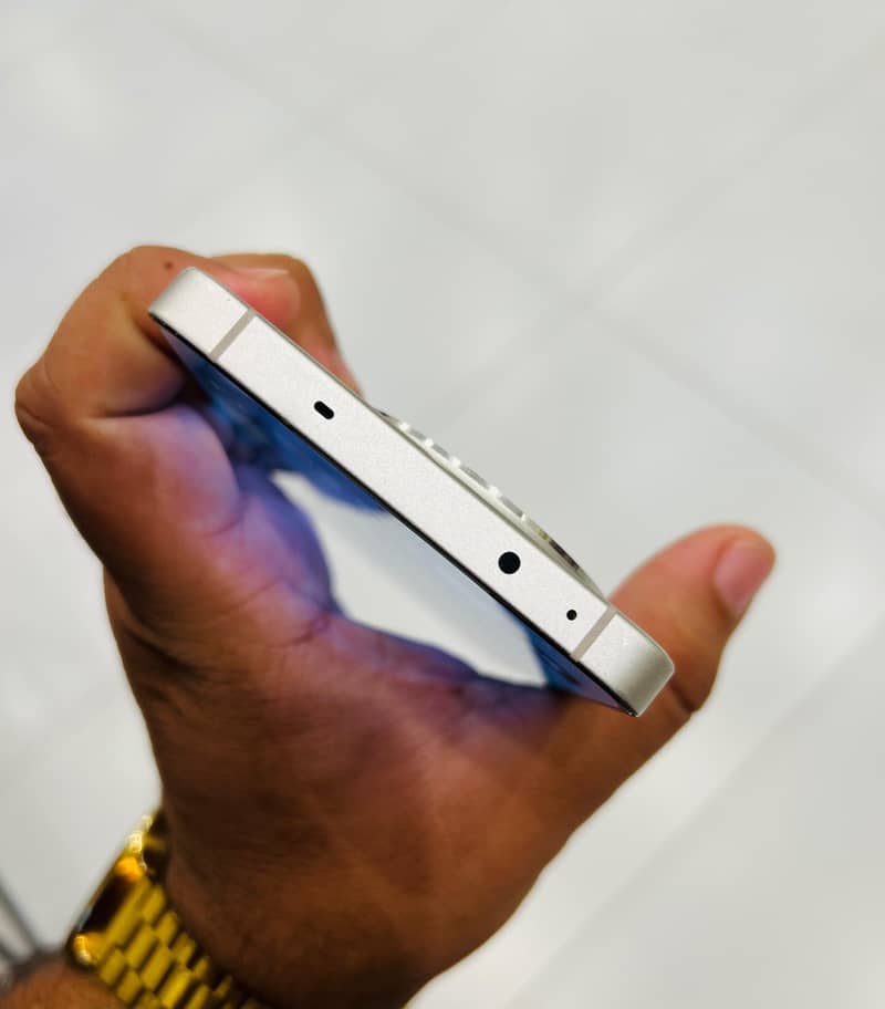 One Plus 13R 2