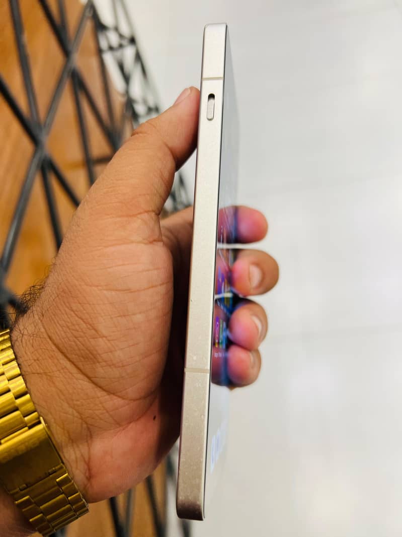 One Plus 13R 4