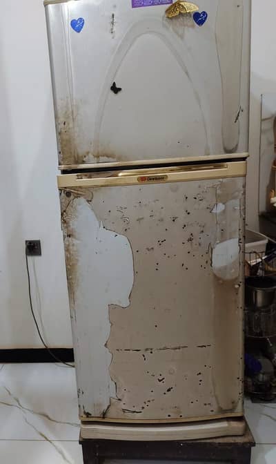 Refrigerator