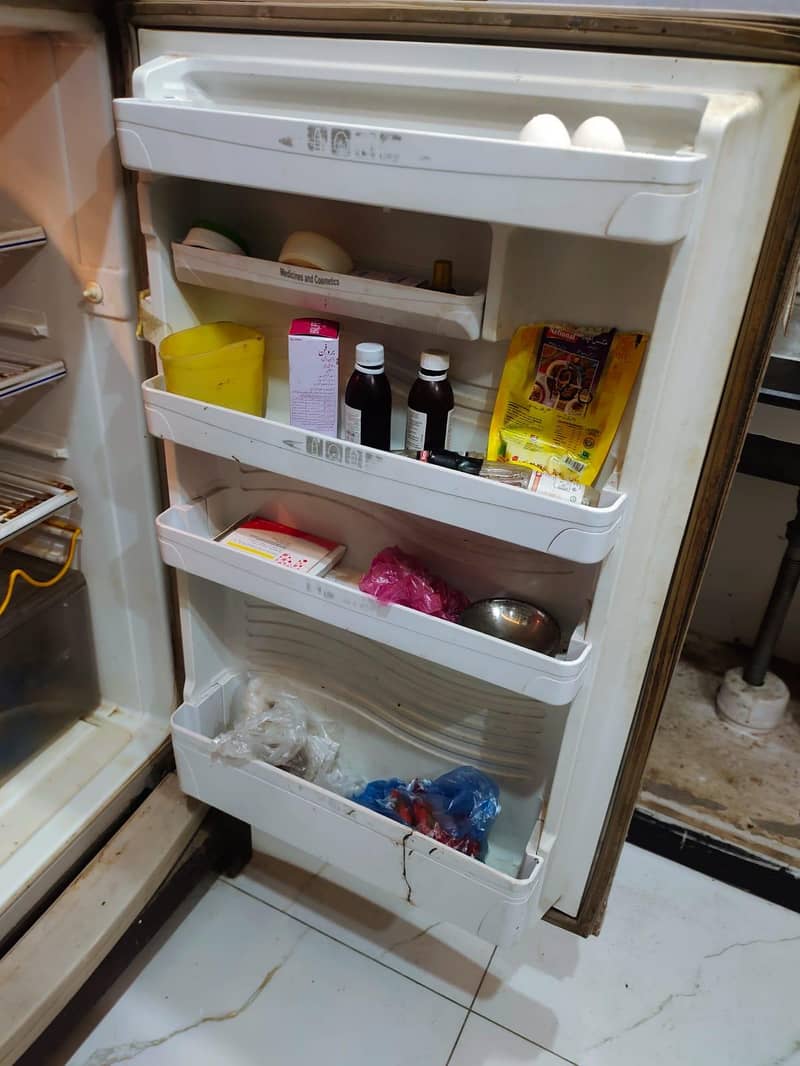 Refrigerator 3