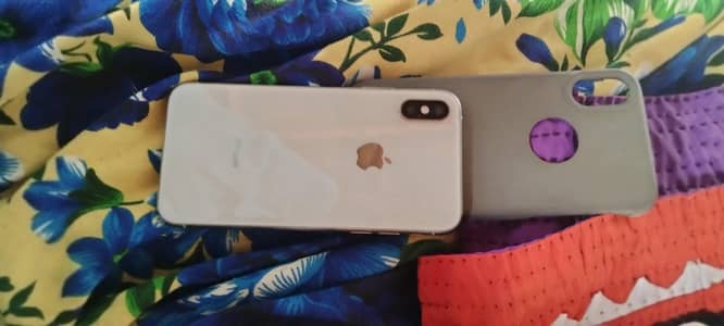 Apple iPhone XS