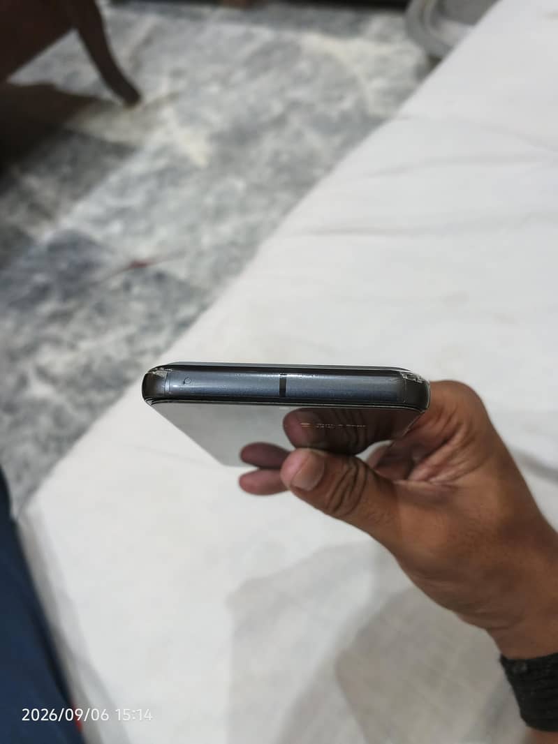Google Pixel 8 0