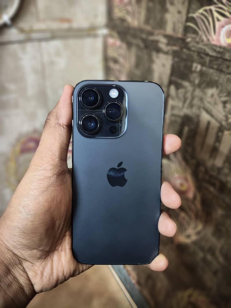 Apple iPhone 14 Pro 3