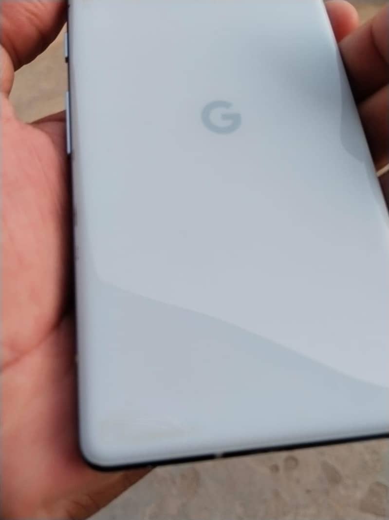 Google Pixel 7a 4