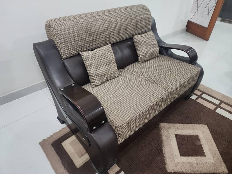 Sofa set and Center Table 0