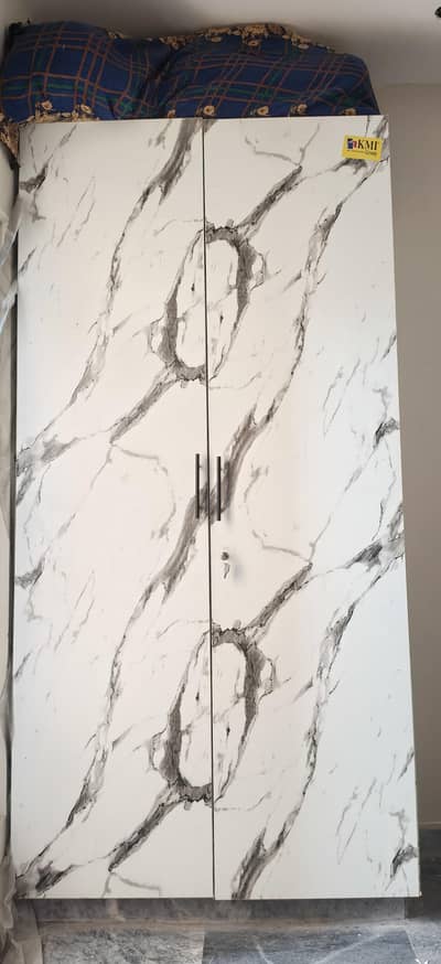 2 door wardrobes