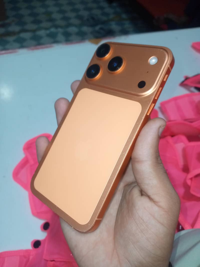 Apple iPhone XR 1