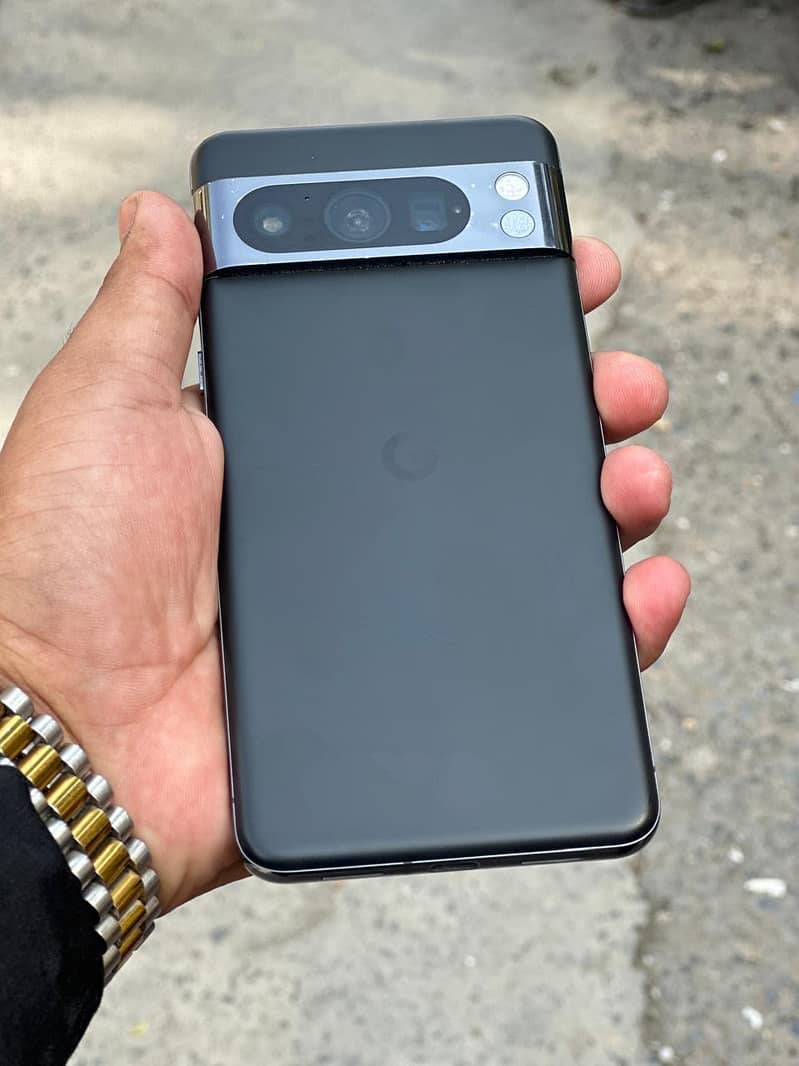 Google Pixel 8 Pro 0
