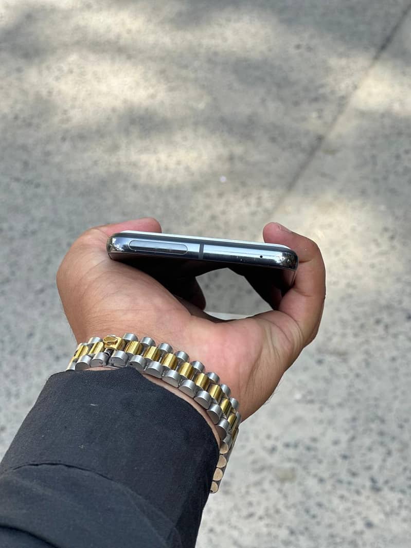 Google Pixel 8 Pro 3