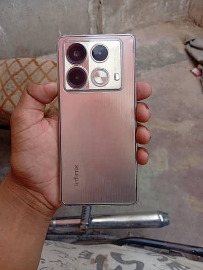 Infinix Note 40