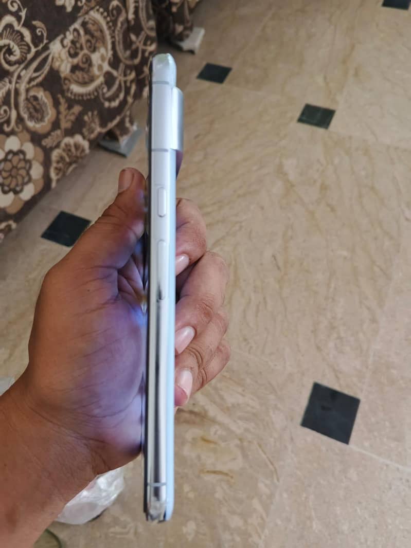 Google Pixel 8 Pro 3
