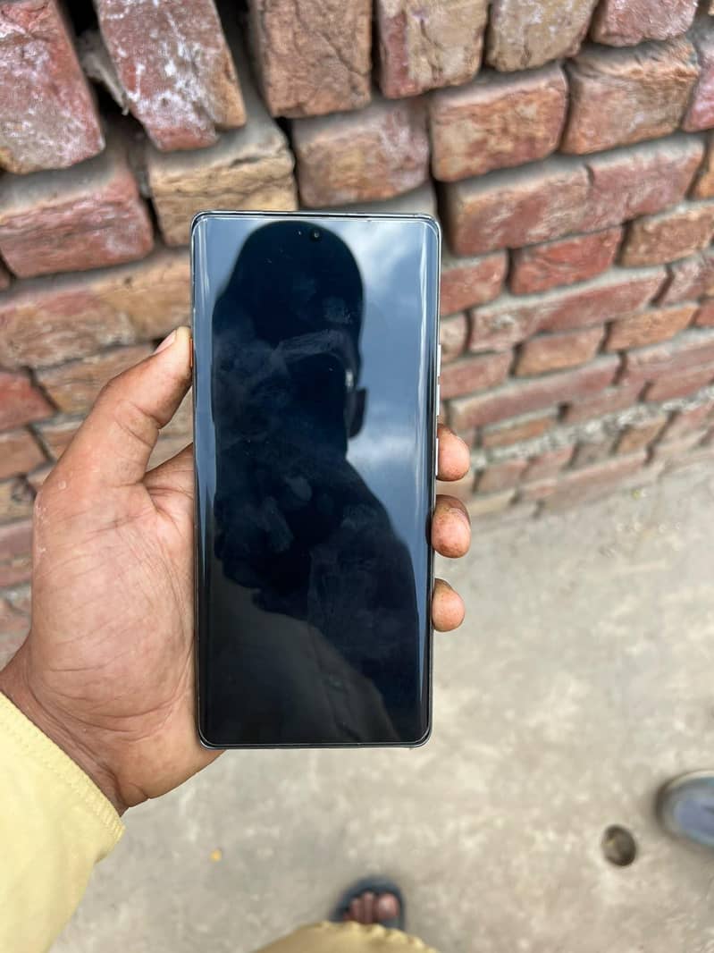 tecno camon 40 pro 1