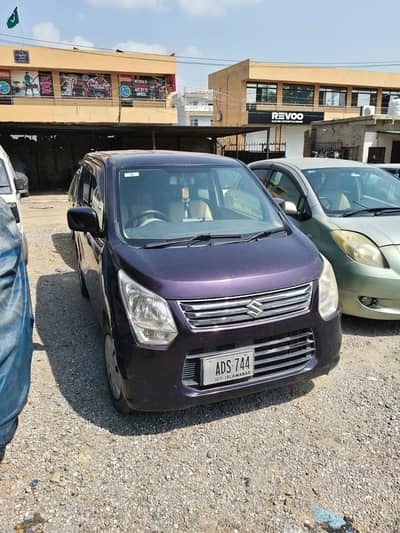 Suzuki Wagon R 2013