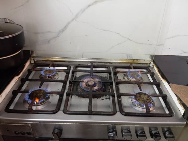 cooking range 1