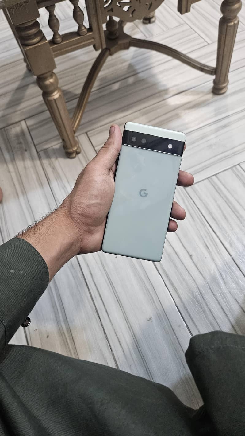 Google Pixel 6a 0