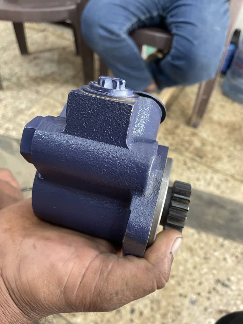 Power Steering Pump 1