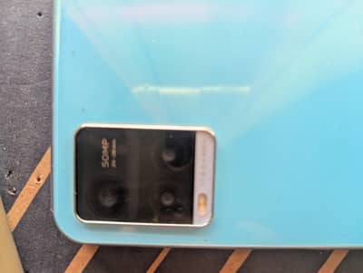 Vivo Y33s