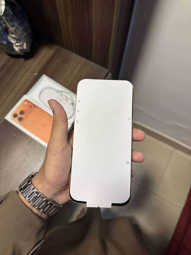 Apple iPhone 17 Pro Max 1