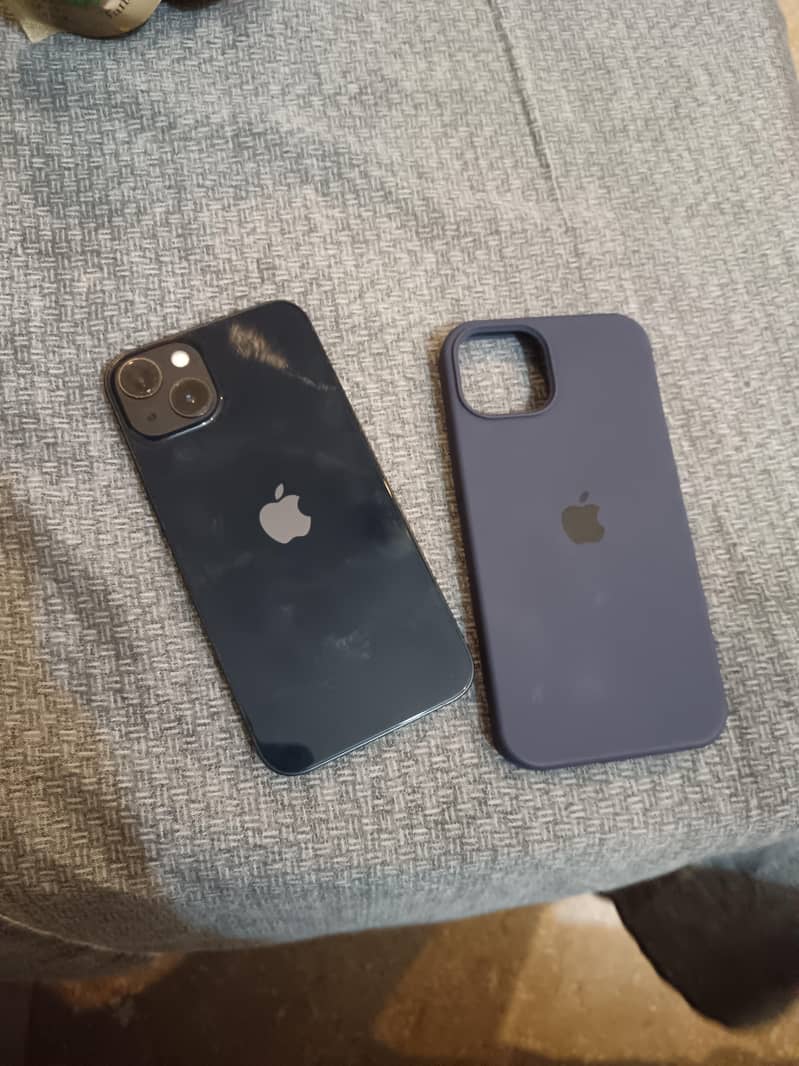 Apple iPhone 13 2