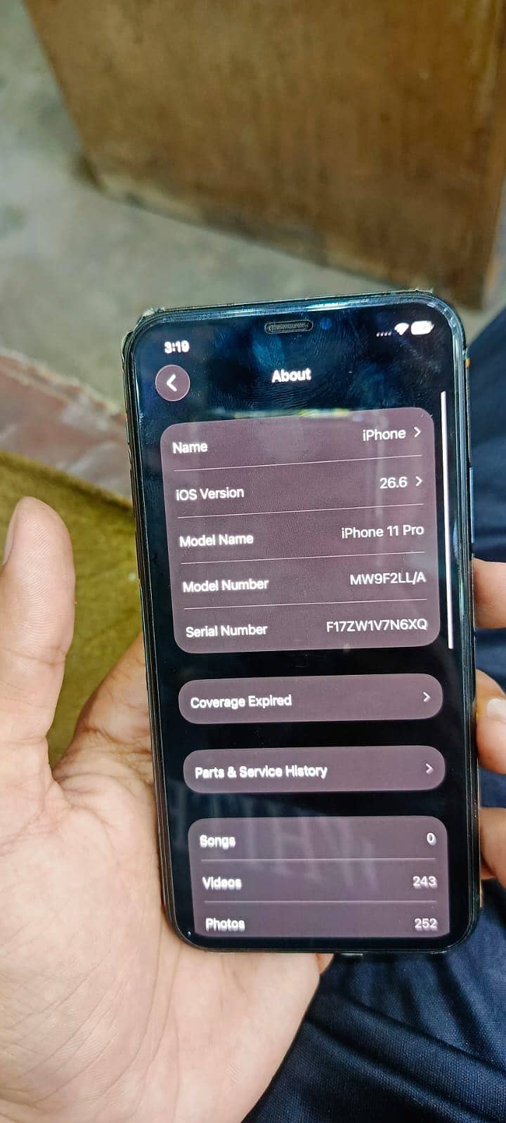 Apple iPhone 11 Pro 3