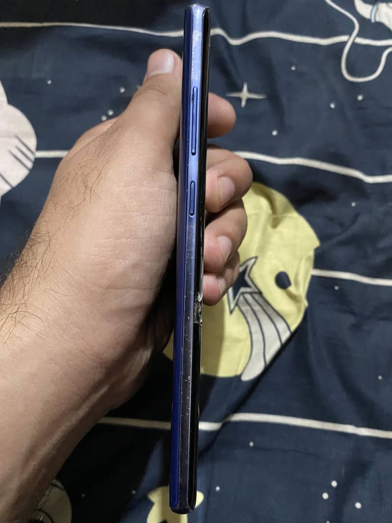 Samsung Mobile Note 8 3