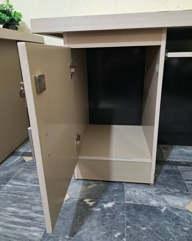 Computer Table Double Box 2.5×5 Ft 7