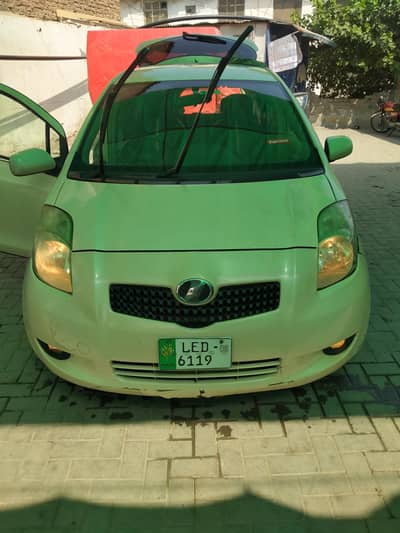 Toyota Vitz 2007