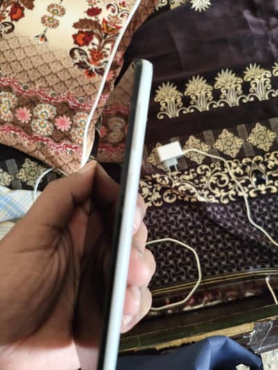 Samsung Mobile A30s