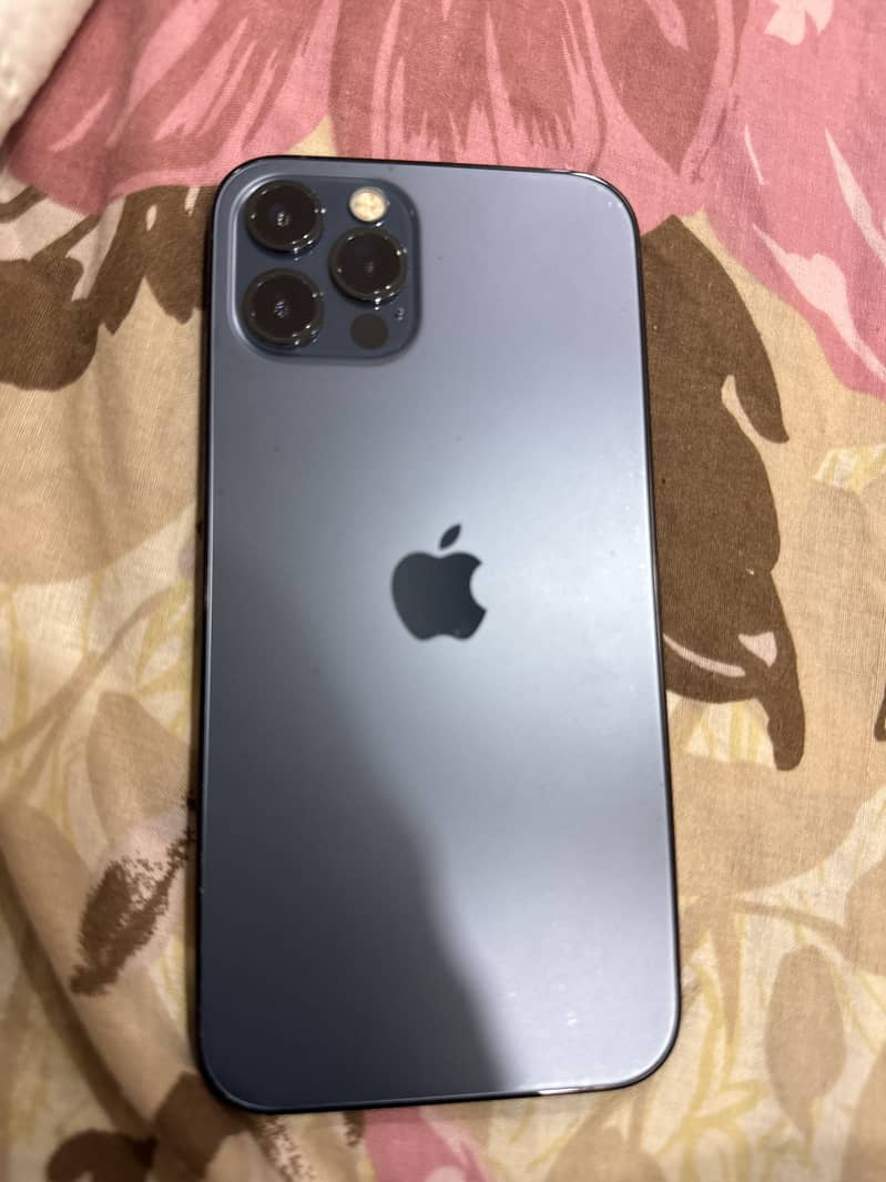 Apple iPhone 12 pro 2
