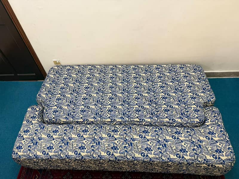 Sofa come bed 3