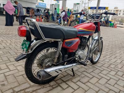 Honda 125 2010 Karachi Number Full Karak