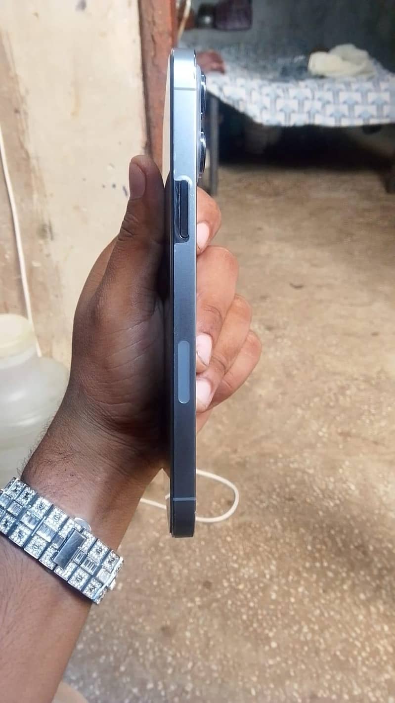 iphone 13prpmax 5