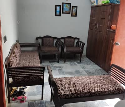 7 Seater Sofa Set Urgent Sale
