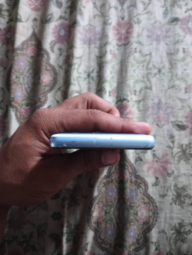 Google Pixel 7a 3