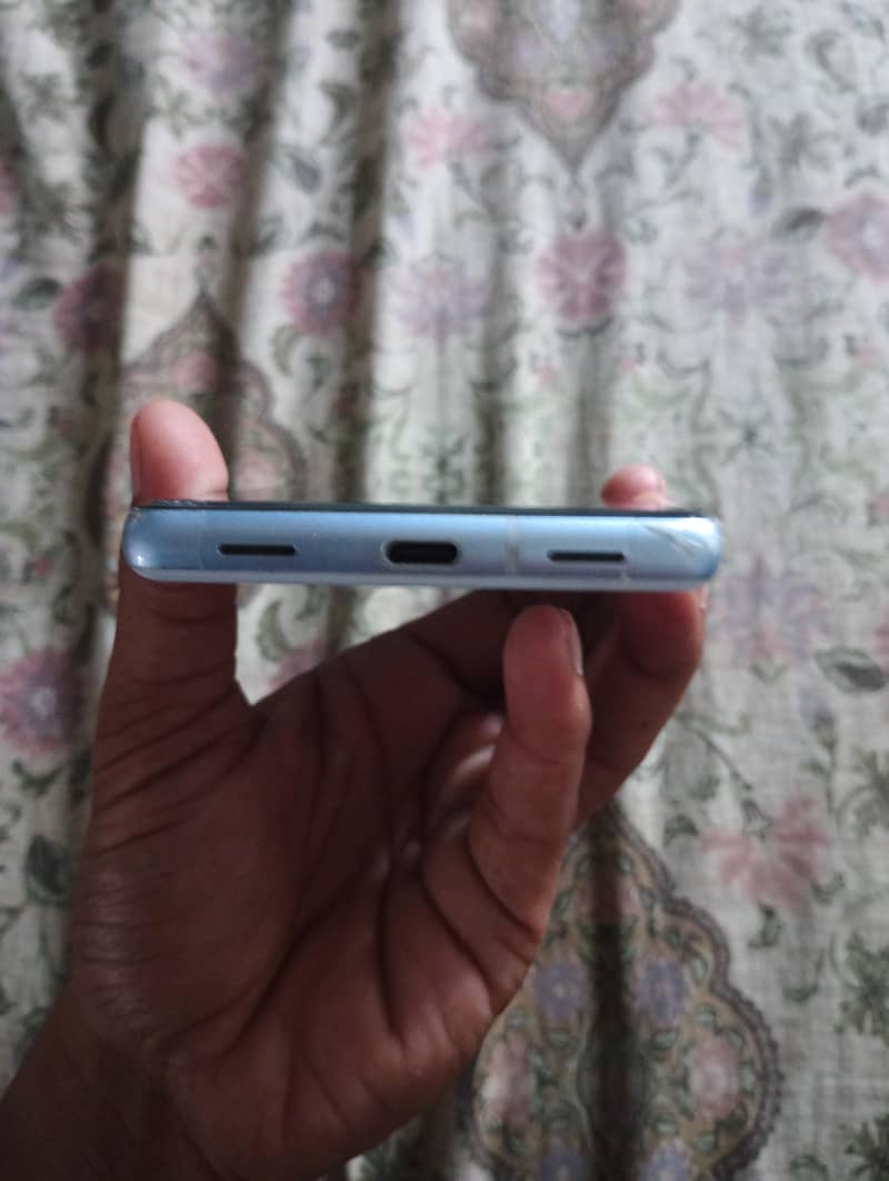 Google Pixel 7a 4