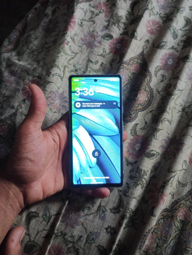 Google Pixel 7a 5