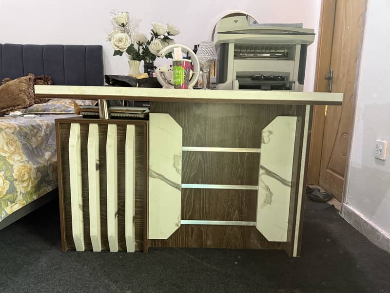 Office table 1