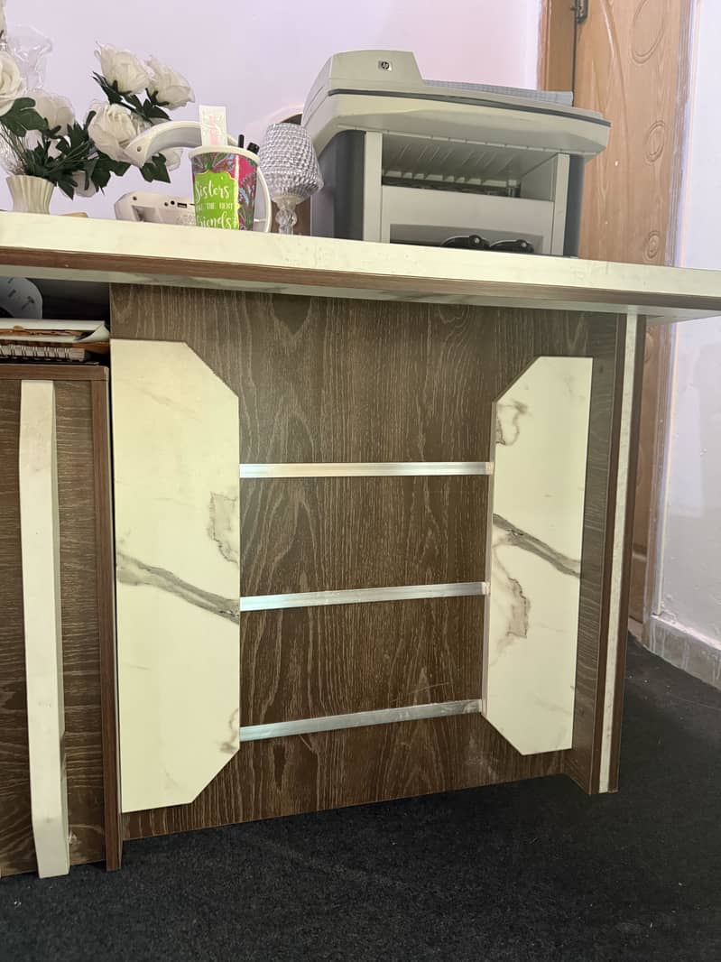 Office table 3