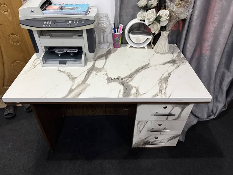 Office table 5