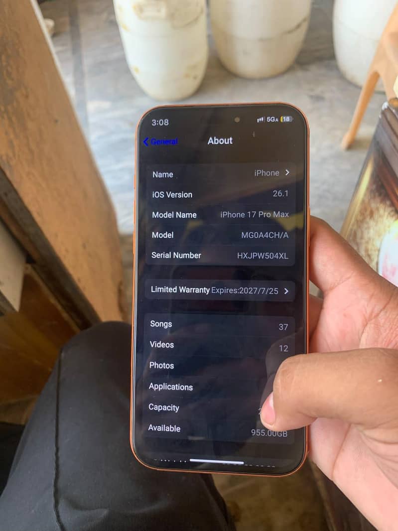 Apple iPhone 17 Pro Max 3