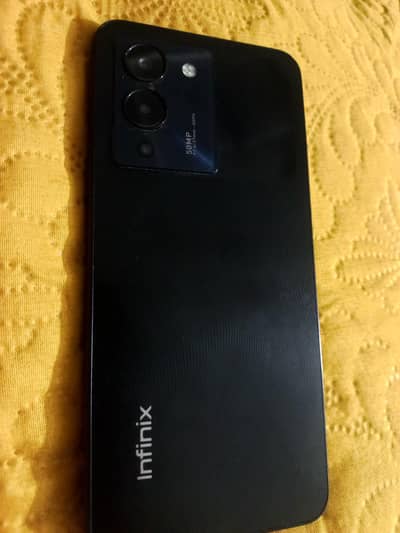 Infinix Note 12