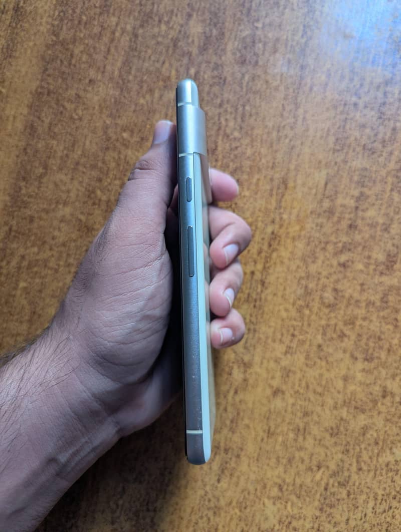 Google Pixel 7 2