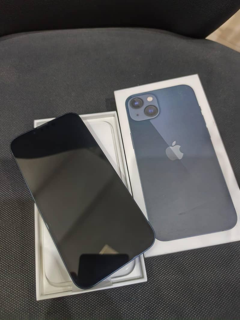 Apple iPhone 13 1