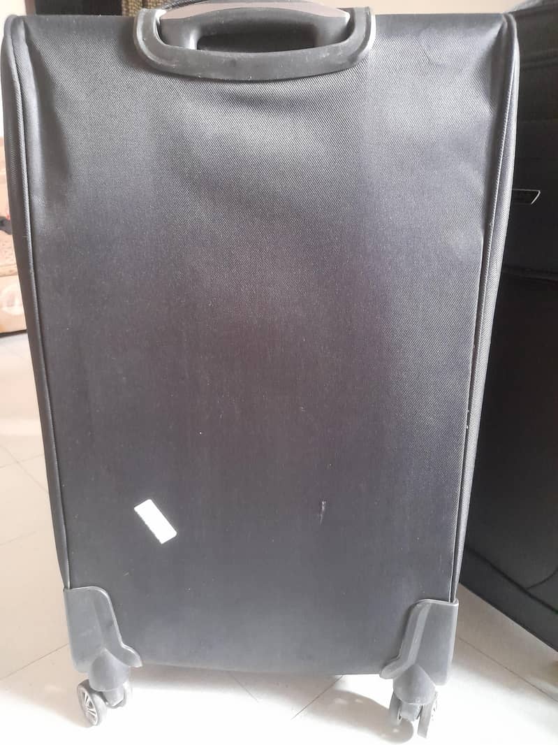 Suite Cases 4