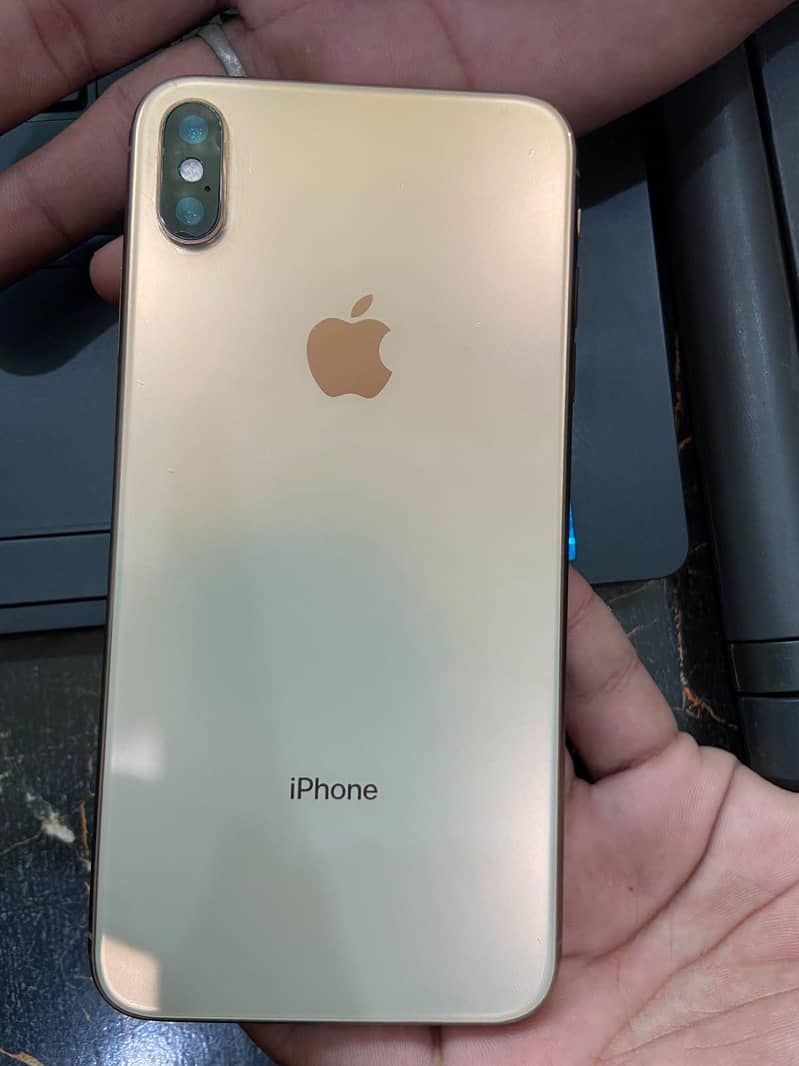 Apple iPhone XS Max 2