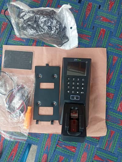 ZKTeco Biometric Access Control Terminal Attendance Machine
