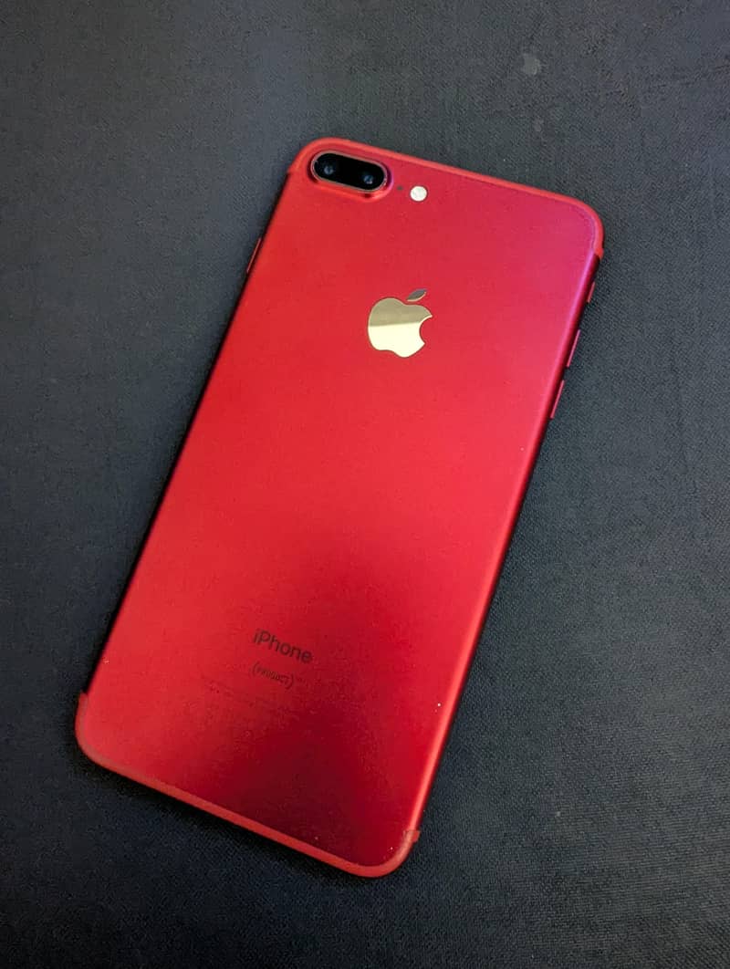 Apple iPhone 7 Plus 2
